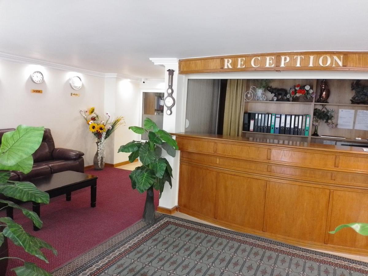 Санта Марина Otel Varna Dış mekan fotoğraf